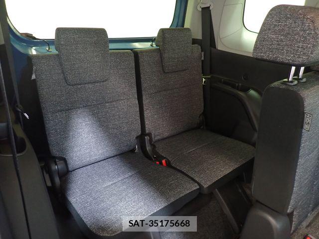 Toyota SIENTA 2022-10 7021583-22