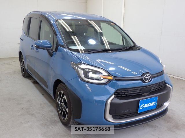 Toyota SIENTA 2022-10 7021583-3