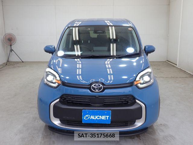 Toyota SIENTA 2022-10 7021583-4
