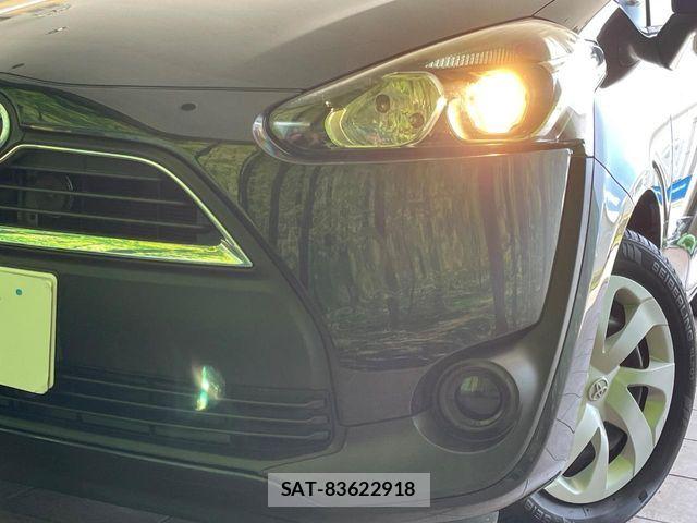 Toyota SIENTA 2017-03 7060709-13