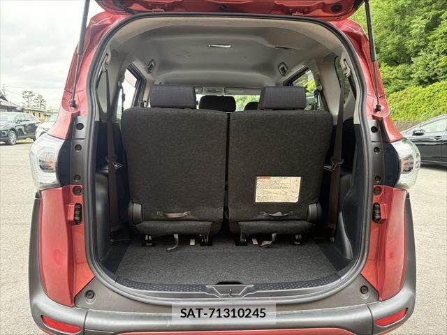 Toyota SIENTA 2016-03 7060705-10