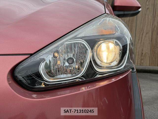 Toyota SIENTA 2016-03 7060705-12