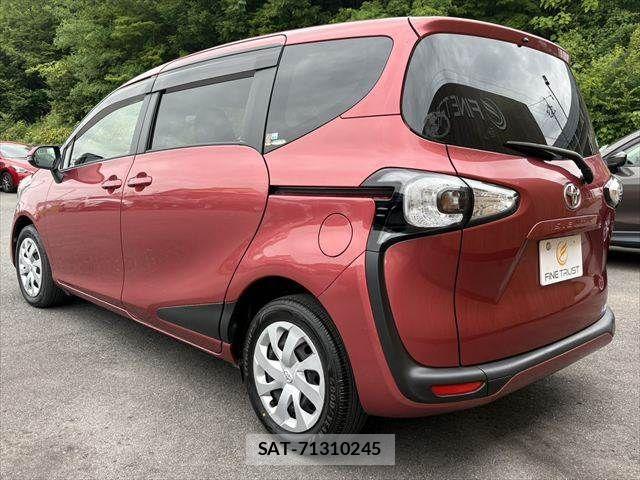 Toyota SIENTA 2016-03 7060705-19