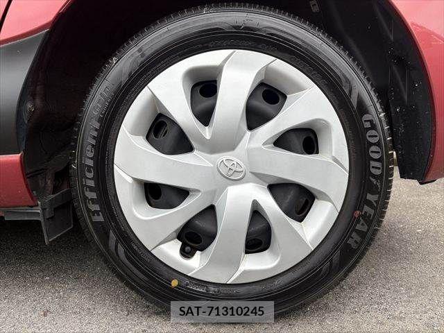 Toyota SIENTA 2016-03 7060705-26