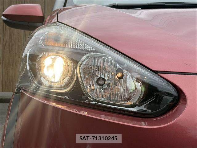 Toyota SIENTA 2016-03 7060705-28