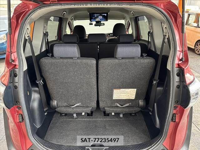 Toyota SIENTA 2018-01 7060712-20