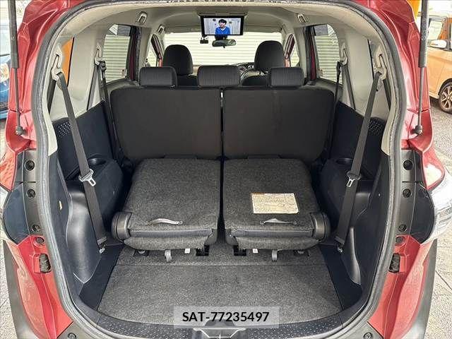 Toyota SIENTA 2018-01 7060712-21