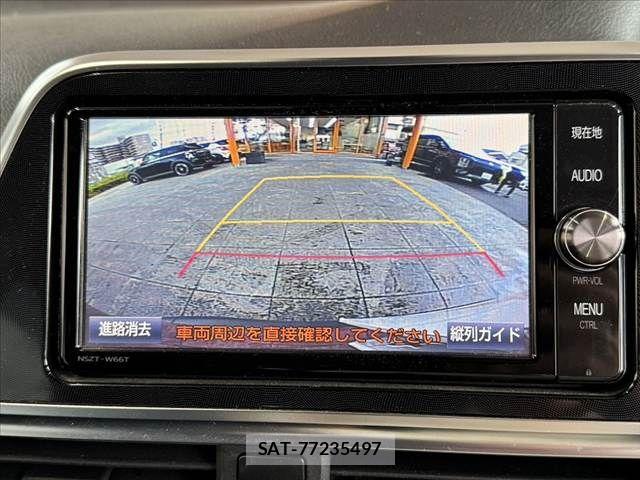 Toyota SIENTA 2018-01 7060712-3