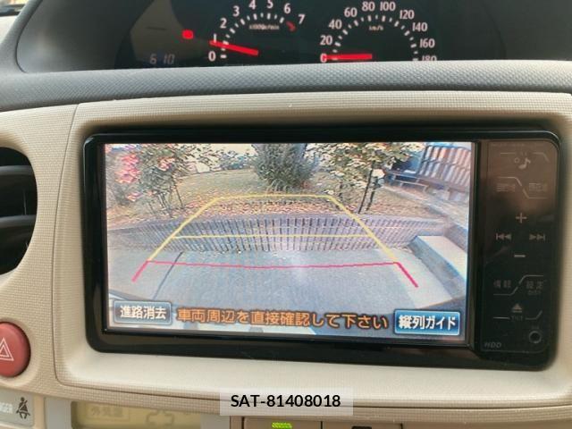 Toyota SIENTA 2008-07 7060718-19
