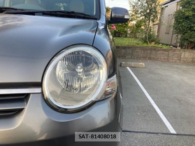 Toyota SIENTA 2008-07 7060718-3