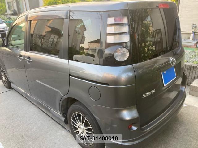 Toyota SIENTA 2008-07 7060718-4