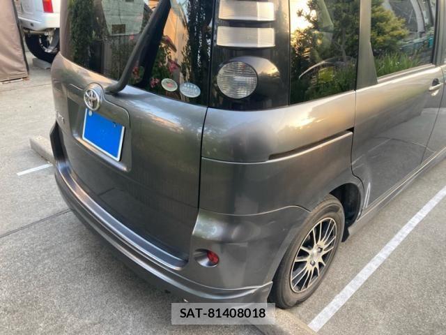 Toyota SIENTA 2008-07 7060718-5