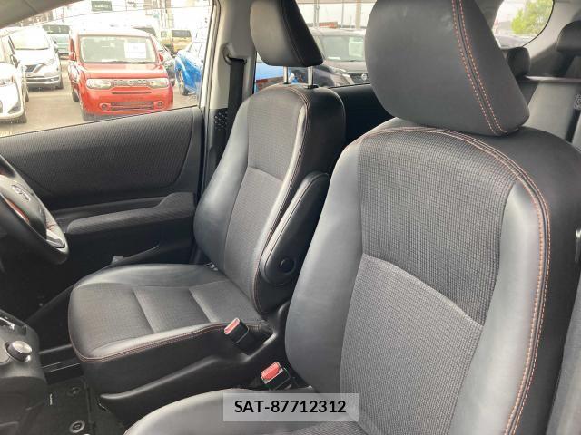Toyota SIENTA 2017-12 7060707-23