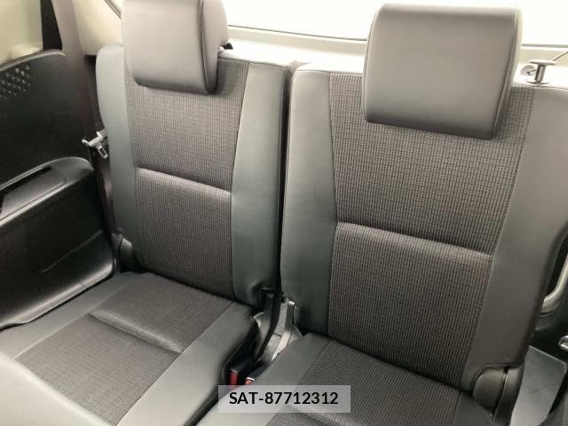 Toyota SIENTA 2017-12 7060707-25