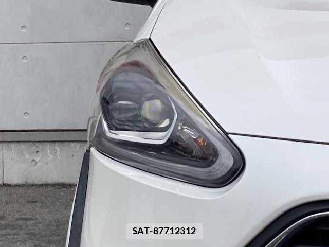 Toyota SIENTA 2017-12 7060707-8