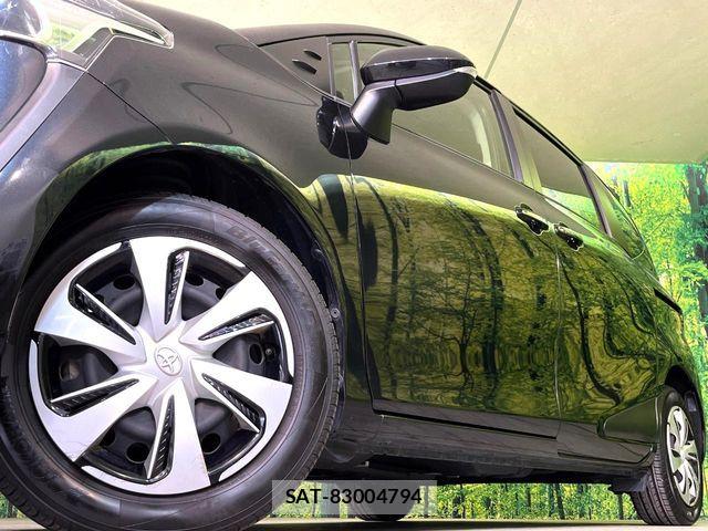 Toyota SIENTA 2021-03 7060703-13