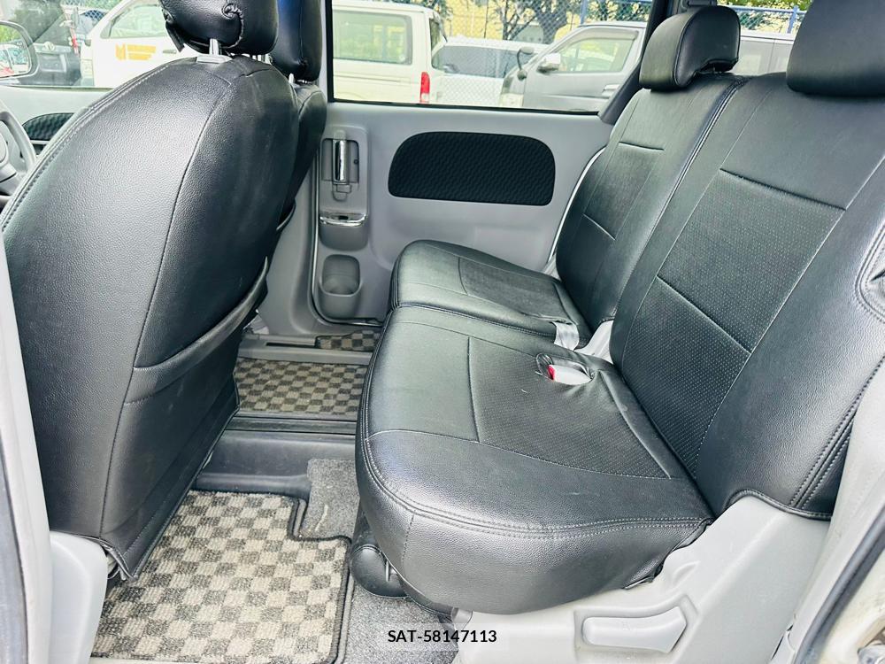 Toyota SIENTA 2007 6804905-9