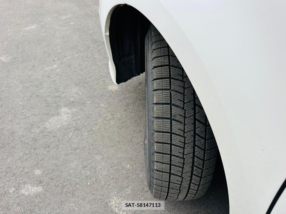 Toyota SIENTA 2007 6804905-31