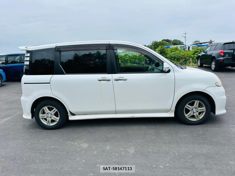 Toyota SIENTA 2007 6804905-5