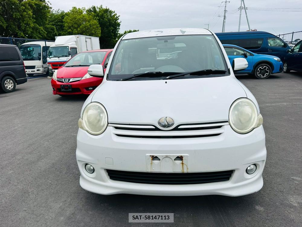Toyota SIENTA 2007 6804905-7
