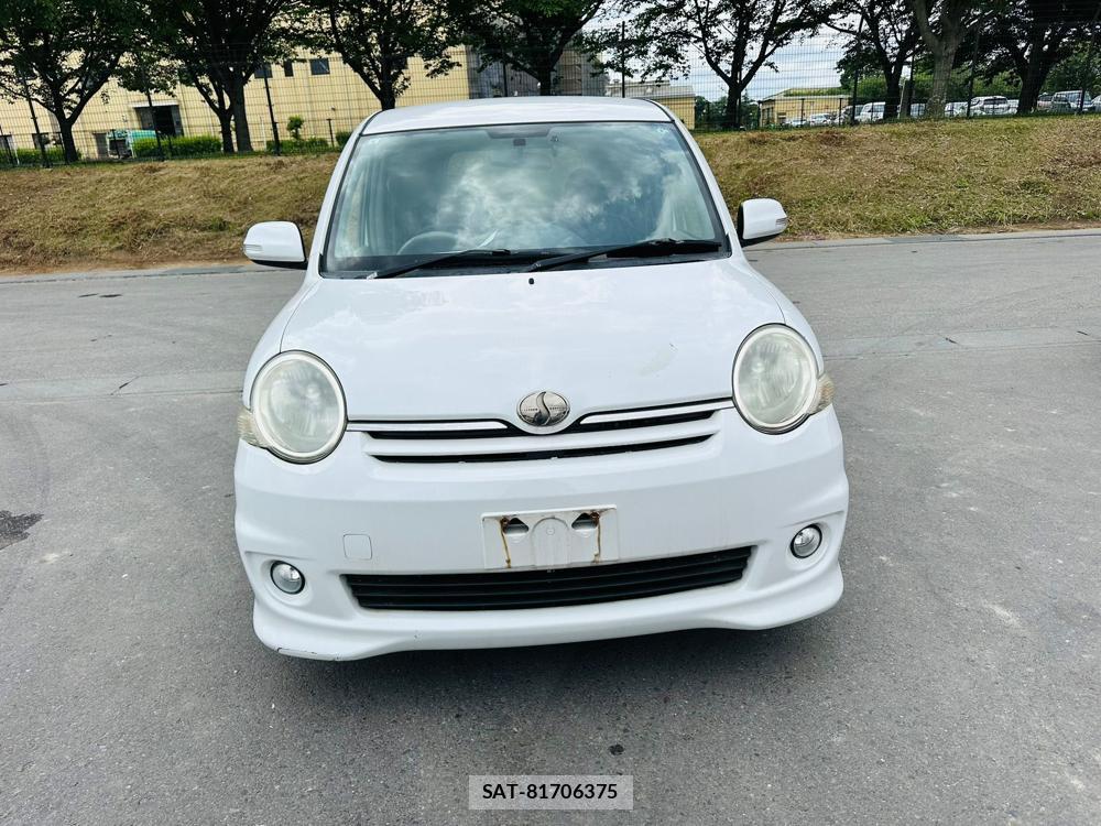 Toyota SIENTA 2009 6821878-7