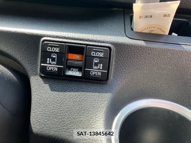 Toyota SIENTA 2016-12 7198714-13