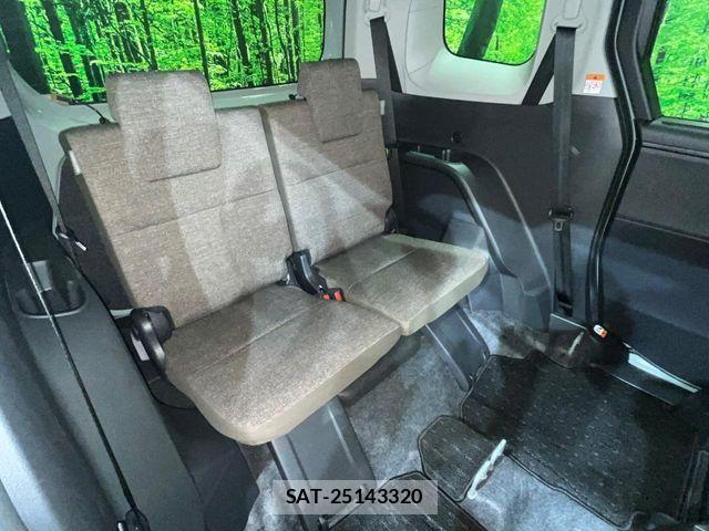 Toyota SIENTA 2022-12 7225015-10