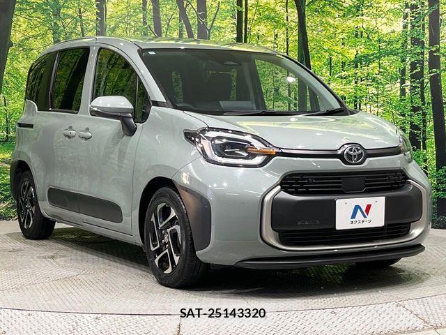 Toyota SIENTA 2022-12 7225015-17