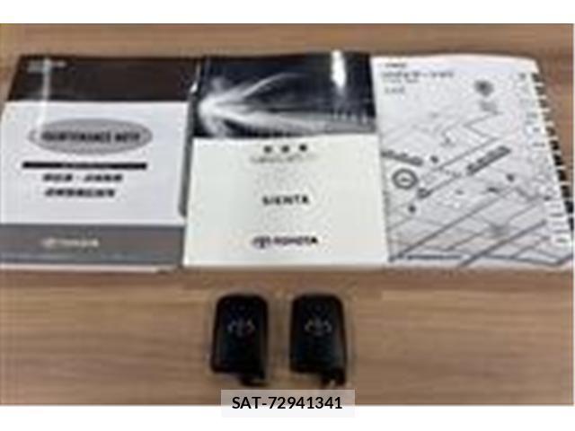 Toyota SIENTA 2019-01 7224999-10
