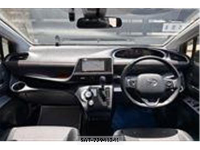 Toyota SIENTA 2019-01 7224999-11