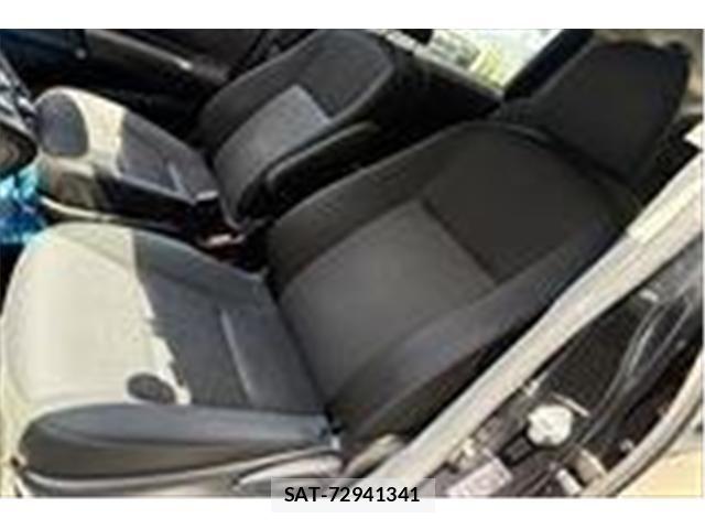 Toyota SIENTA 2019-01 7224999-15