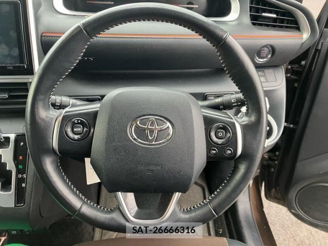 Toyota SIENTA 2021-08 7225012-8