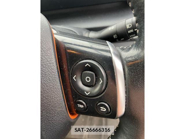 Toyota SIENTA 2021-08 7225012-10