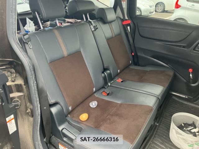 Toyota SIENTA 2021-08 7225012-18