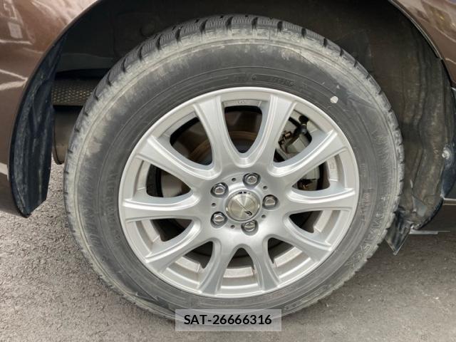 Toyota SIENTA 2021-08 7225012-4