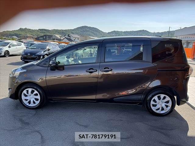 Toyota SIENTA 2017-10 7224998-11