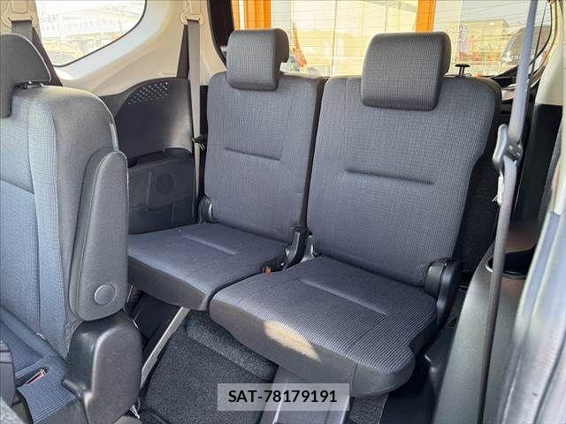 Toyota SIENTA 2017-10 7224998-19
