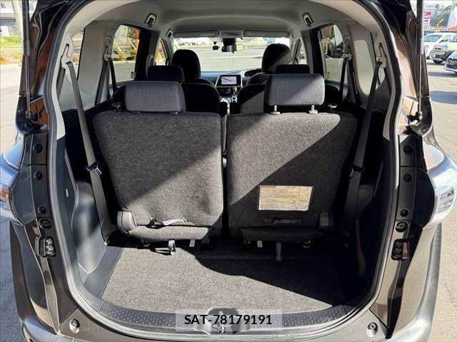 Toyota SIENTA 2017-10 7224998-20