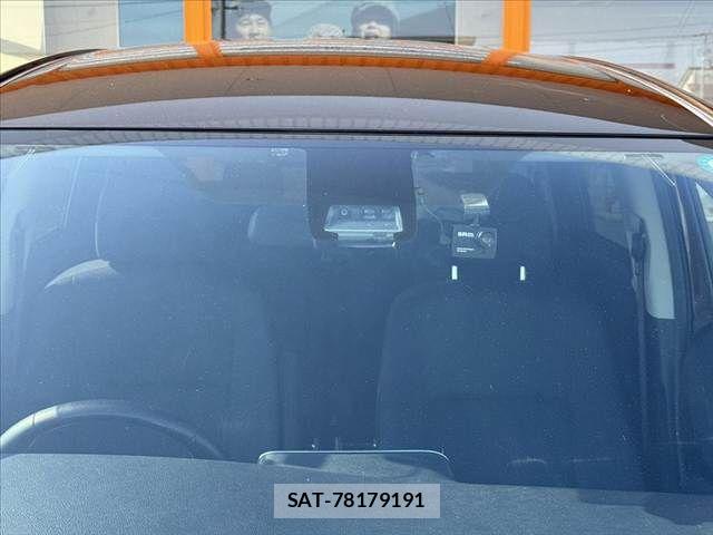 Toyota SIENTA 2017-10 7224998-28