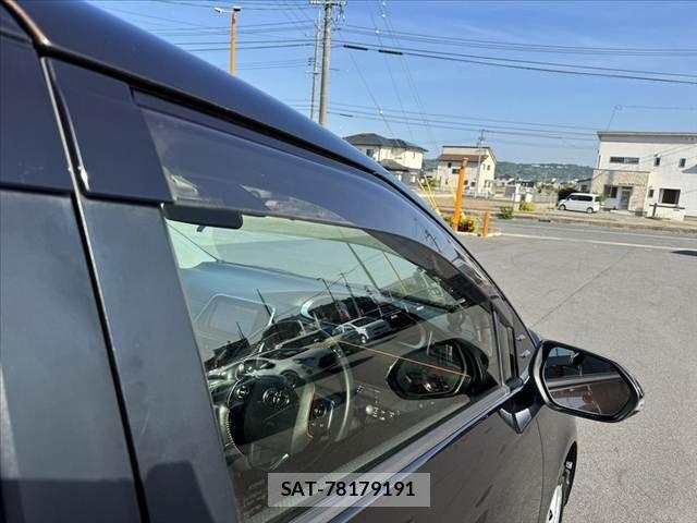 Toyota SIENTA 2017-10 7224998-29
