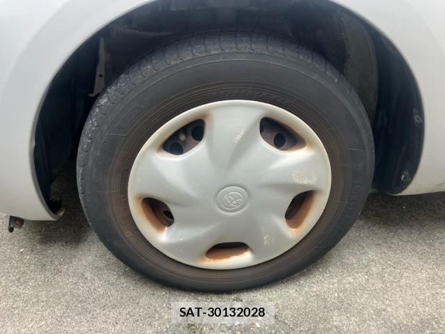 Toyota SIENTA 2008-05 7224959-5