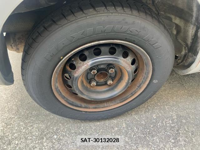 Toyota SIENTA 2008-05 7224959-7