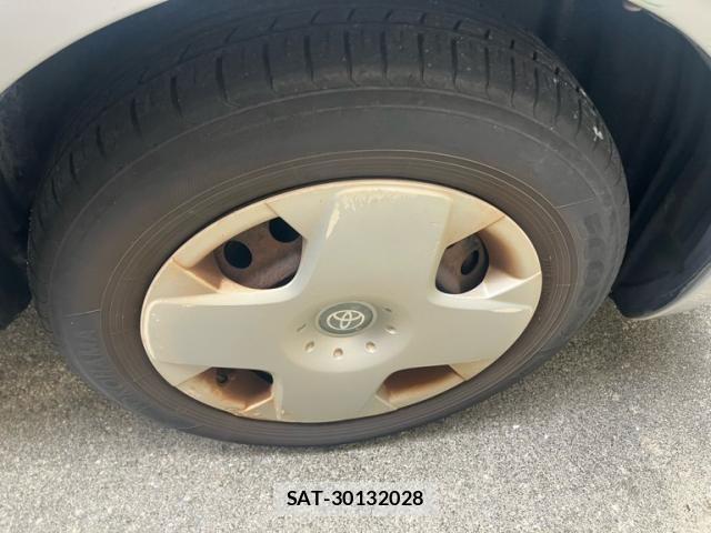 Toyota SIENTA 2008-05 7224959-8