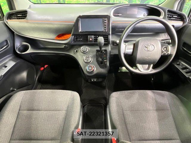 Toyota SIENTA 2020-04 7225006-1