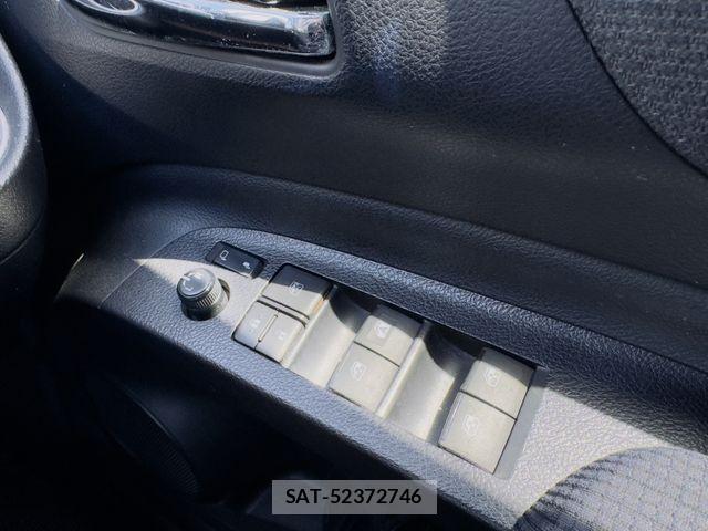 Toyota SIENTA 2016-06 7224982-16