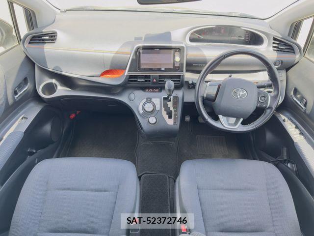 Toyota SIENTA 2016-06 7224982-5