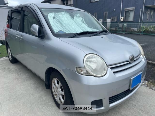 Toyota SIENTA 2007-09 7224956-0