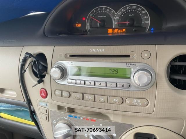 Toyota SIENTA 2007-09 7224956-14