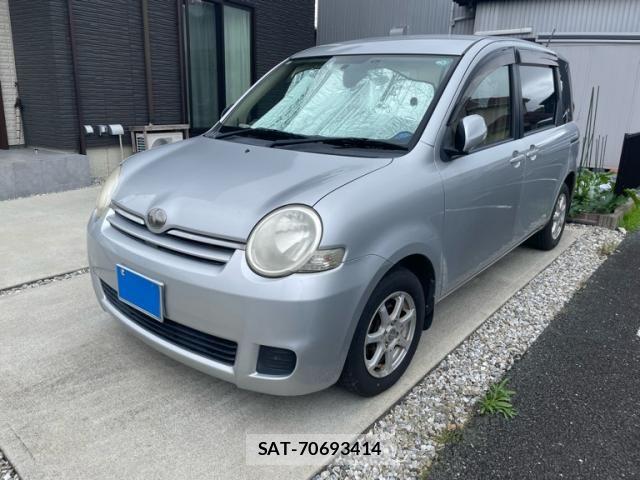 Toyota SIENTA 2007-09 7224956-1