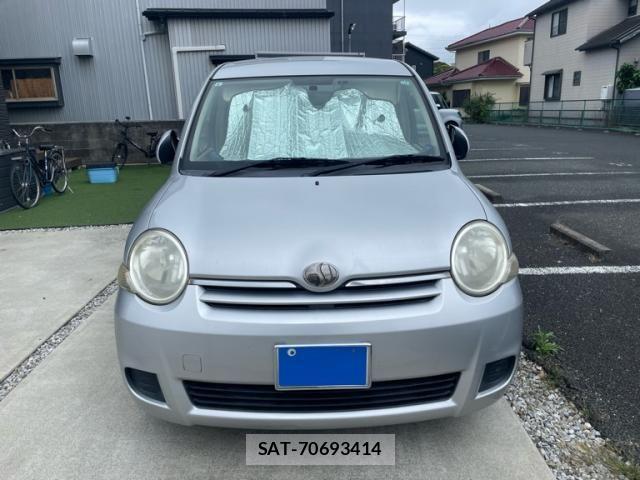Toyota SIENTA 2007-09 7224956-2